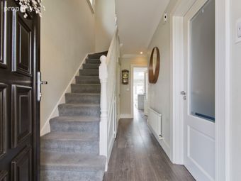 18 Rathlyon Park, Ballycullen, Dublin 24, Ballycullen, Dublin 24 - Image 2
