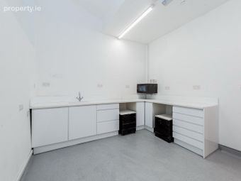 Medical Centre/ GP / Doctor's Surgery 139 Capel Street, Dublin 1 - Image 5