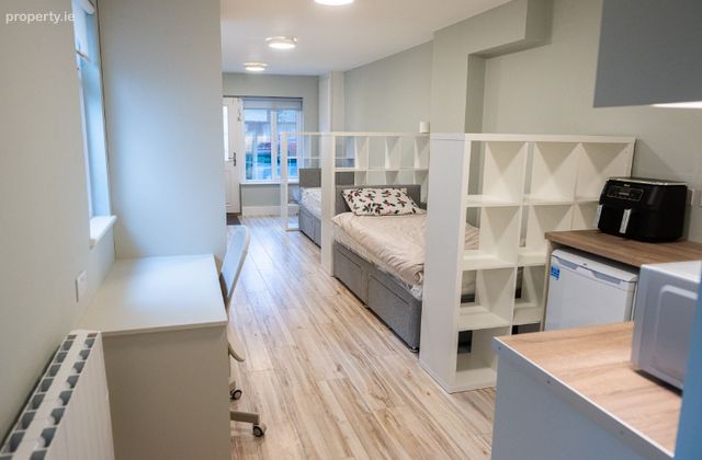 Carpenterstown, Carpenterstown, Dublin 15 - Click to view photos