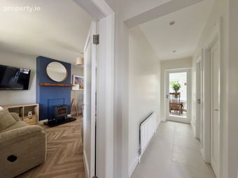 11 Newpark Lower, Kilkenny, Kilkenny, Co. Kilkenny - Image 4