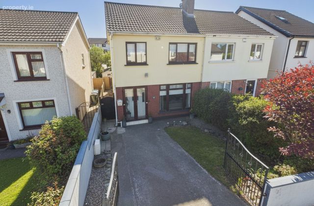 52 The Strand, Donabate, Donabate, Co. Dublin - Click to view photos