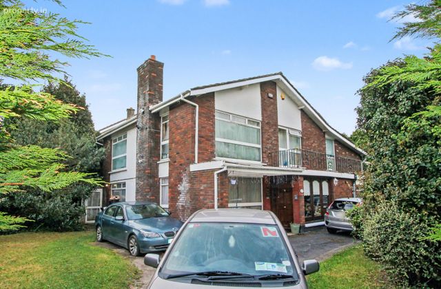 57 Watson Road, Killiney, Co. Dublin - Click to view photos