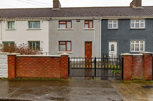 134 Brandon Road, Dublin 12, Drimnagh, Dublin 12 - Click to view photos