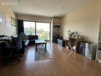 Apartment 27, Merrion Hall, Mount Merrion Avenue, Stillorgan, Co. Dublin - Image 3