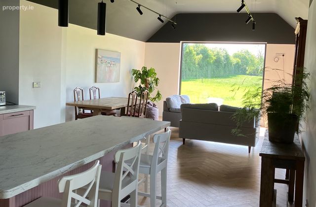 Hawkshaw Cottage, Behamore, Cloughjordan, Co. Tipp, Ballingarry North, Co. Tipperary - Click to view photos