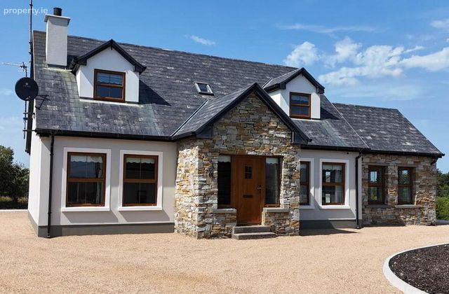 Annagry, Loughanure, Co. Donegal, Loughanure, Co. Donegal - Click to view photos