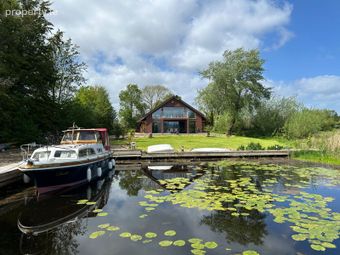 Fisherman's Lodge, Moynoe, Scarriff, Co. Clare