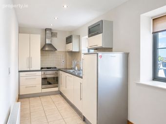 14 Lalor Way, Fairgreen, Portlaoise, Co. Laois - Image 2