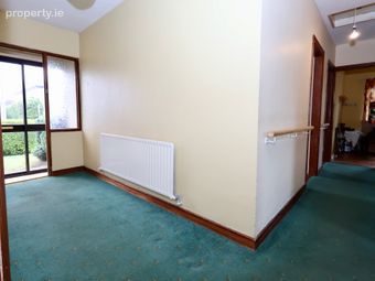 34 Clonbrusk, Athlone, Co Westmeath, Athlone, Co. Westmeath - Image 2