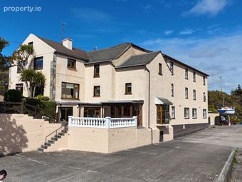 Bunbeg House, Harbour Road, Bunbeg, Co. Donegal