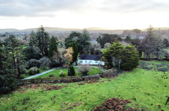 Lemonfield House, Lemonfield, Oughterard, Co. Galway - Click to view photos