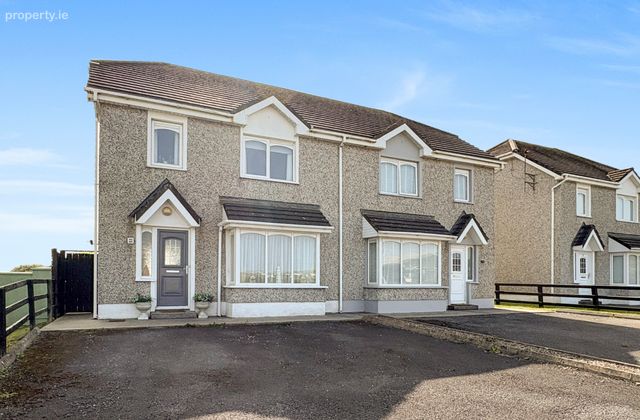 20 Moore Bay, Donoughboy, Kilkee, Co Clare, Kilkee, Co. Clare - Click to view photos