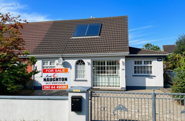 34 Beechlawn Drive, Monksland, Athlone, Co. Roscommon - Click to view photos