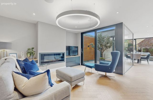 Mountain View, 1 Saint Bridget'S Drive, Dublin 12 - Click to view photos