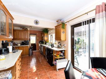 28 Connsbrook Park, Belfast City Centre, Belfast, Co. Antrim, BT4 1NF - Image 4