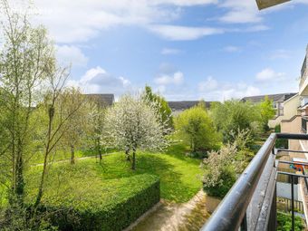 10 Park Gate, Verdemont, Blanchardstown, Dublin 15, Blanchardstown, Dublin 15 - Image 2