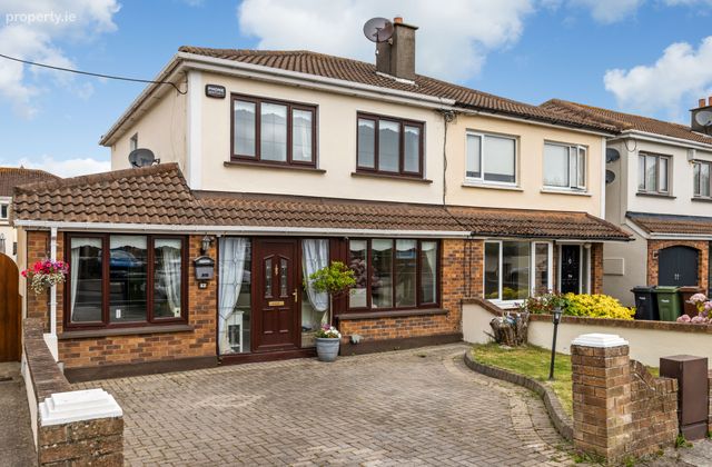 9 Seabury Dale, Malahide, Co Dublin, Malahide, Co. Dublin - Click to view photos