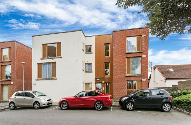 Apartment 4, Fort Ostman, Old County Glen, Crumlin, Dublin 12 - Click to view photos