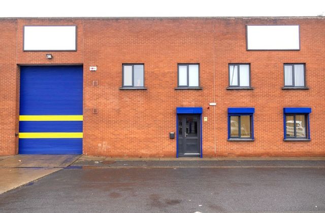 Unit 19, Westlink Industrial Estate, Kylemore Road, Dublin 10 - Click to view photos