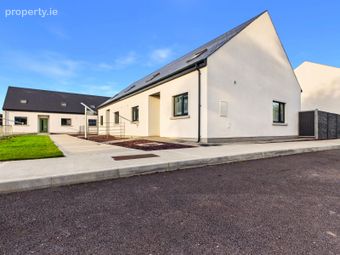 Orchard Walk 4 Bed, Killeagh, Co. Cork - Image 5