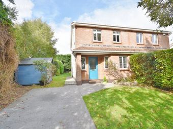 29 Lioscarrig Drive, Caherslee, Tralee, Co. Kerry - Image 2
