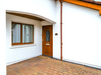 32a Ralahine, Ballybrack, Co. Dublin - Image 4