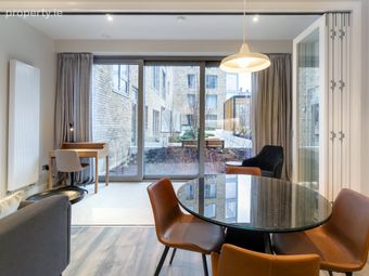 Apartment 1, Lock Gate 3, Charlemont Lane, Dublin 2 - Image 4