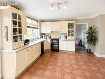 13 Meadowvale, Raheen, Co. Limerick - Image 5