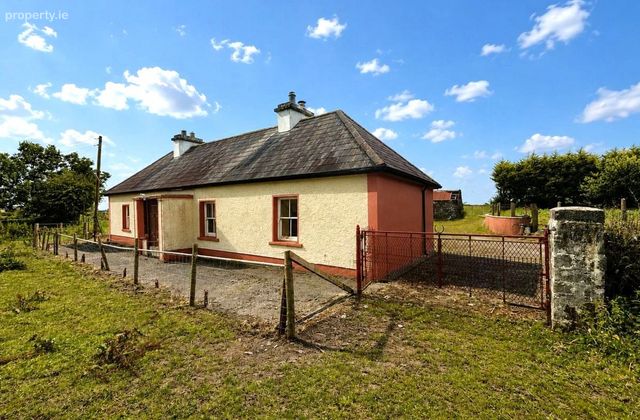 Curries, Ballymoe, Ballymoe, Co. Galway - Click to view photos
