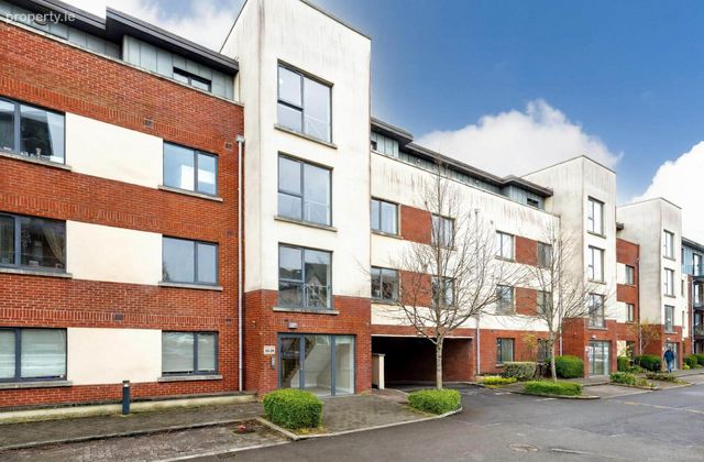 22 Hannah Square, Saint Edmunds Park, Lucan, Co. Dublin, Lucan, Co. Dublin - Click to view photos