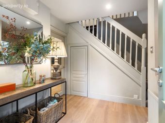 5 Roebuck Park, Dublin 14, Goatstown, Dublin 14 - Image 2