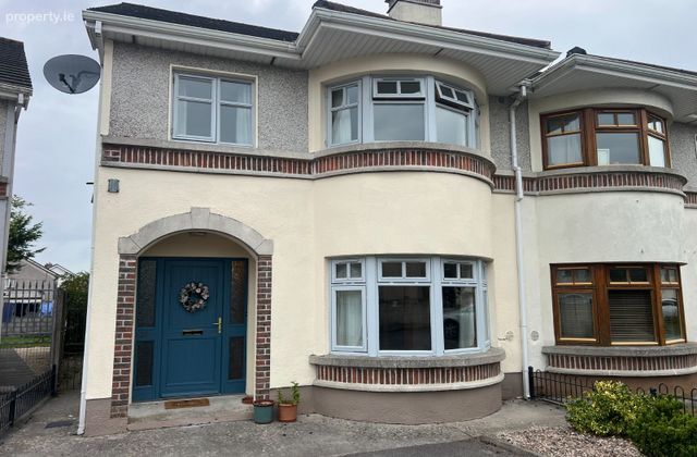 28 Ardnaglug, Retreat Road, Athlone, Co. Westmeath - Click to view photos