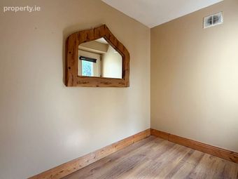 19 The Close, Downshire Park, Blessington, Co. Wicklow - Image 4