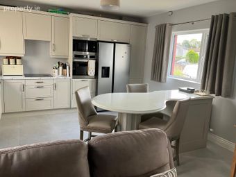 1a Curraheen Crescent, Bishopstown, Cork, Ballinveiltig, Co. Cork - Image 2
