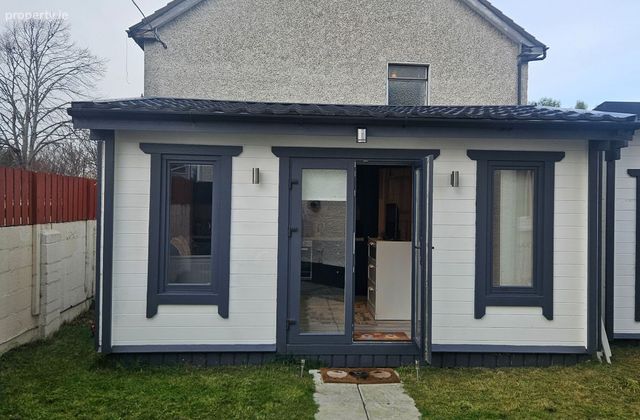 Watergate,dublin 24, Oldbawn, Dublin 24 - Click to view photos