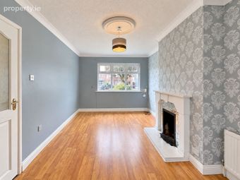 4 Woodvale Drive, Dublin 15, Hartstown, Dublin 15 - Image 3