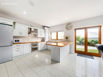22 Easton Mews, Leixlip, Leixlip, Co. Kildare - Image 4