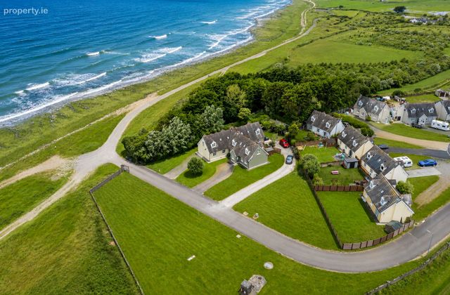 12 Pilmore Cottages, Youghal, Gortaroo, Co. Cork - Click to view photos