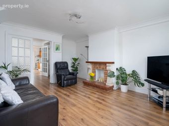 172 Mulvey Park, Dundrum, Dublin 14, Co. Dublin, Dundrum, Dublin 14 - Image 5