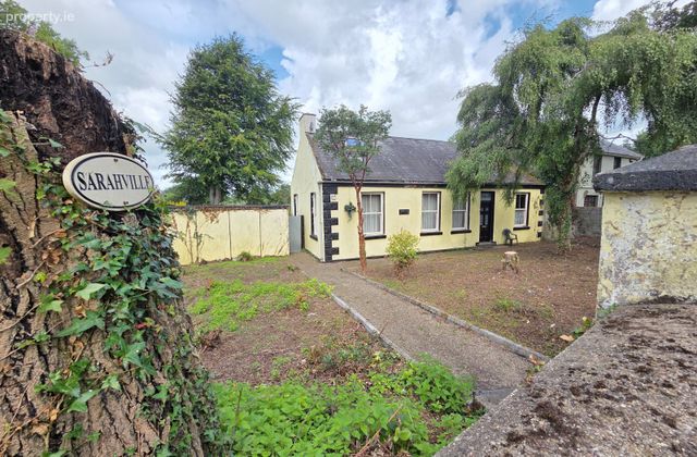 Sarahville, Corbally Road, Corbally, Co. Limerick - Click to view photos