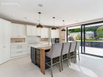 30 South Park, Dublin 18, Foxrock, Dublin 18 - Image 3