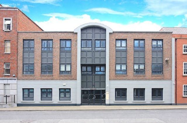 Part Ground &amp; 1st Floor Dargan House, 21-23 Fenian Street, Dublin 2, Dublin 2 - Click to view photos