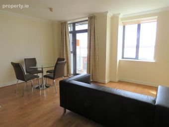 15 Main Street, Clongriffin, Dublin 13 - Image 4