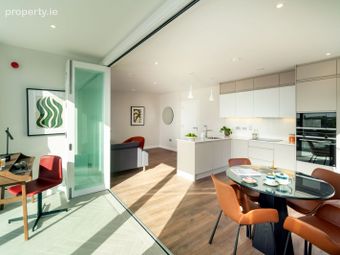 Apartment 18 The Gate House, Charlemont Street, Dublin 2 - Image 4