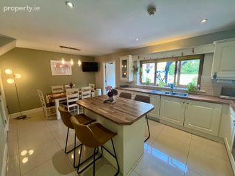 108 Fort Hill, Moneygurney, Douglas, Co. Cork - Image 5