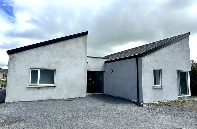 Mahoonagh More, Castlemahon, Mahoonagh, Co. Limerick - Click to view photos