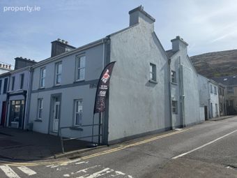 Apartment 3, 1 New Market Street, Cahersiveen, Co. Kerry - Image 2