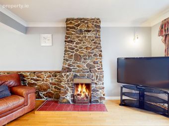 10 Sweetmount Avenue, Dundrum, Churchtown, Dublin 14 - Image 4