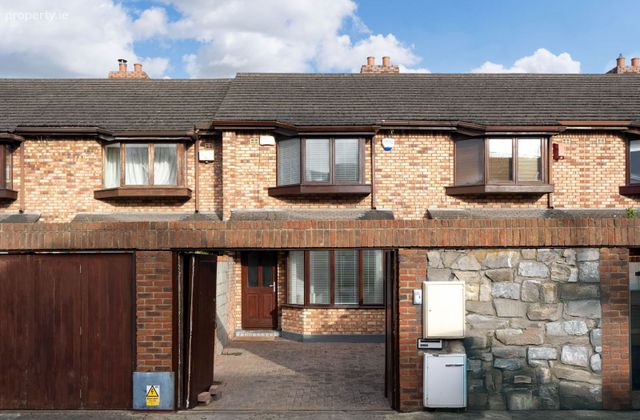 Bushside, 83 Lansdowne Park, Ballsbridge, Dublin 4 - Click to view photos