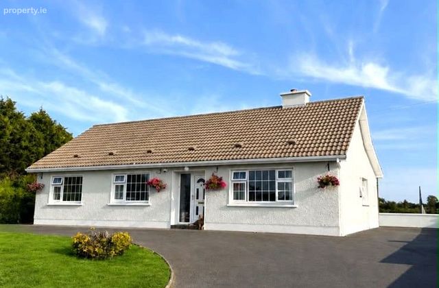 Coolpowra, Portumna, Co. Galway - Click to view photos